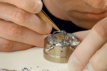 沈阳劳力士为什么走慢